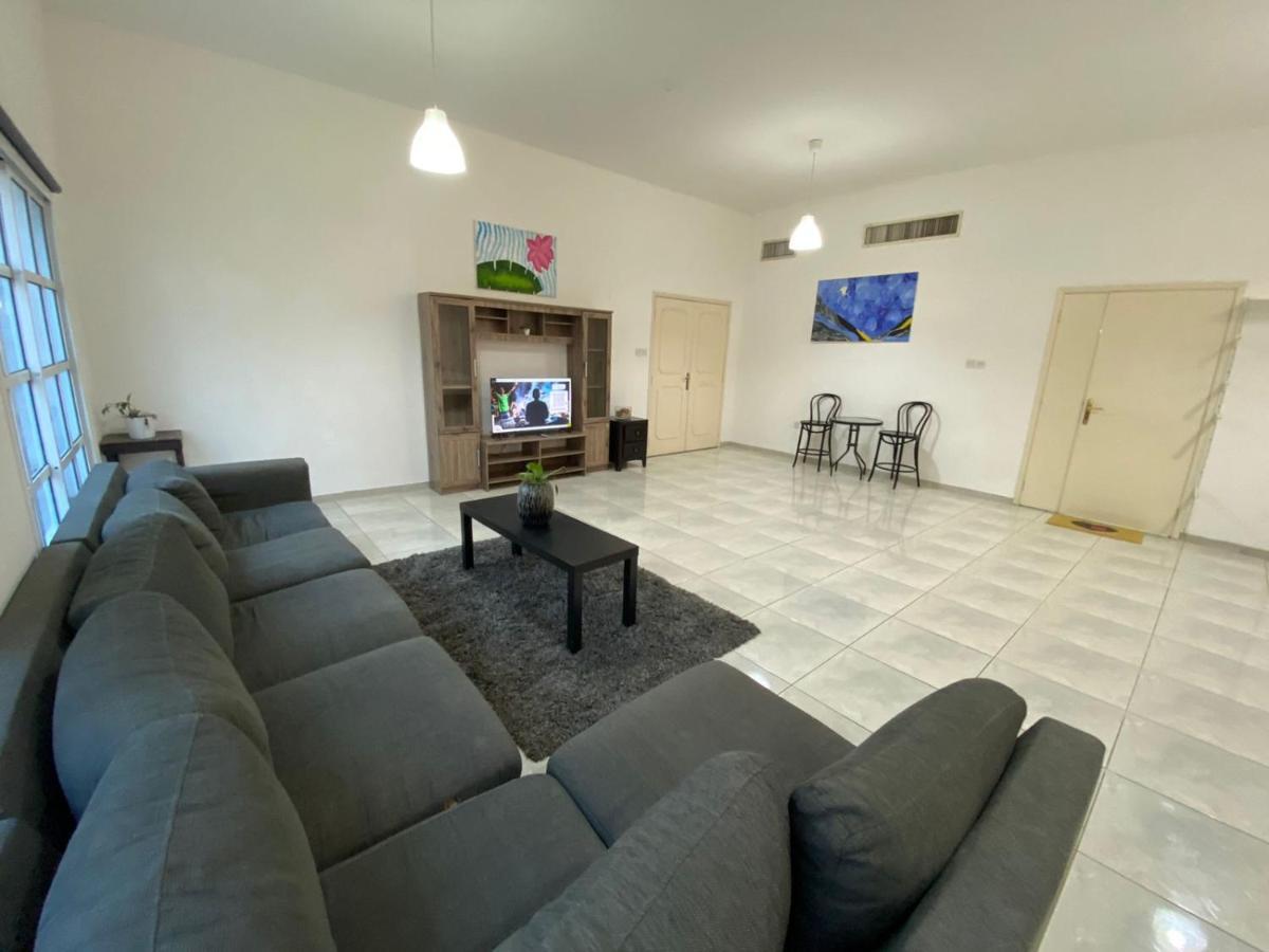 Comfortable Private Rooms In Compound Housing Dubaj Zewnętrze zdjęcie