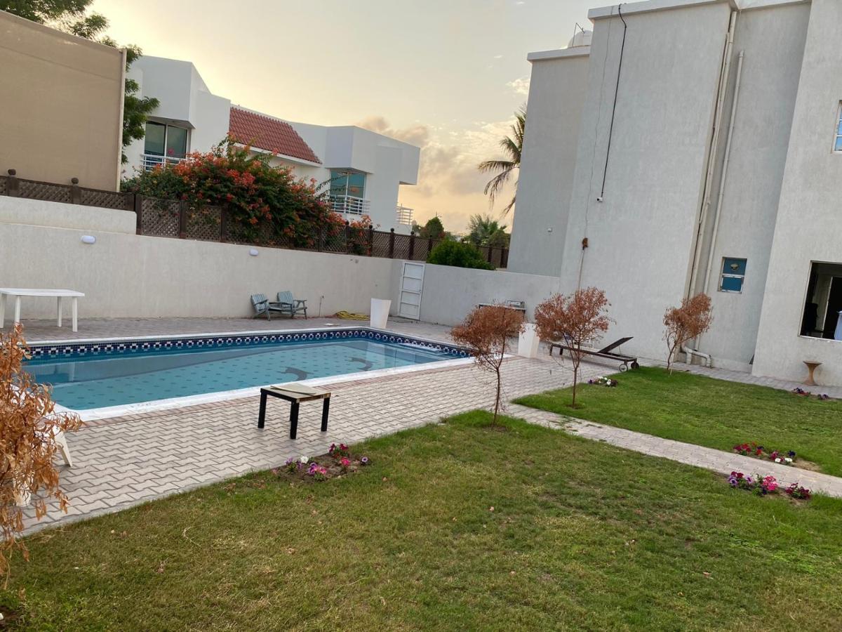 Comfortable Private Rooms In Compound Housing Dubaj Zewnętrze zdjęcie