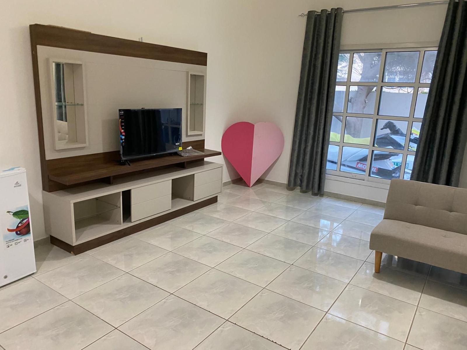 Comfortable Private Rooms In Compound Housing Dubaj Zewnętrze zdjęcie