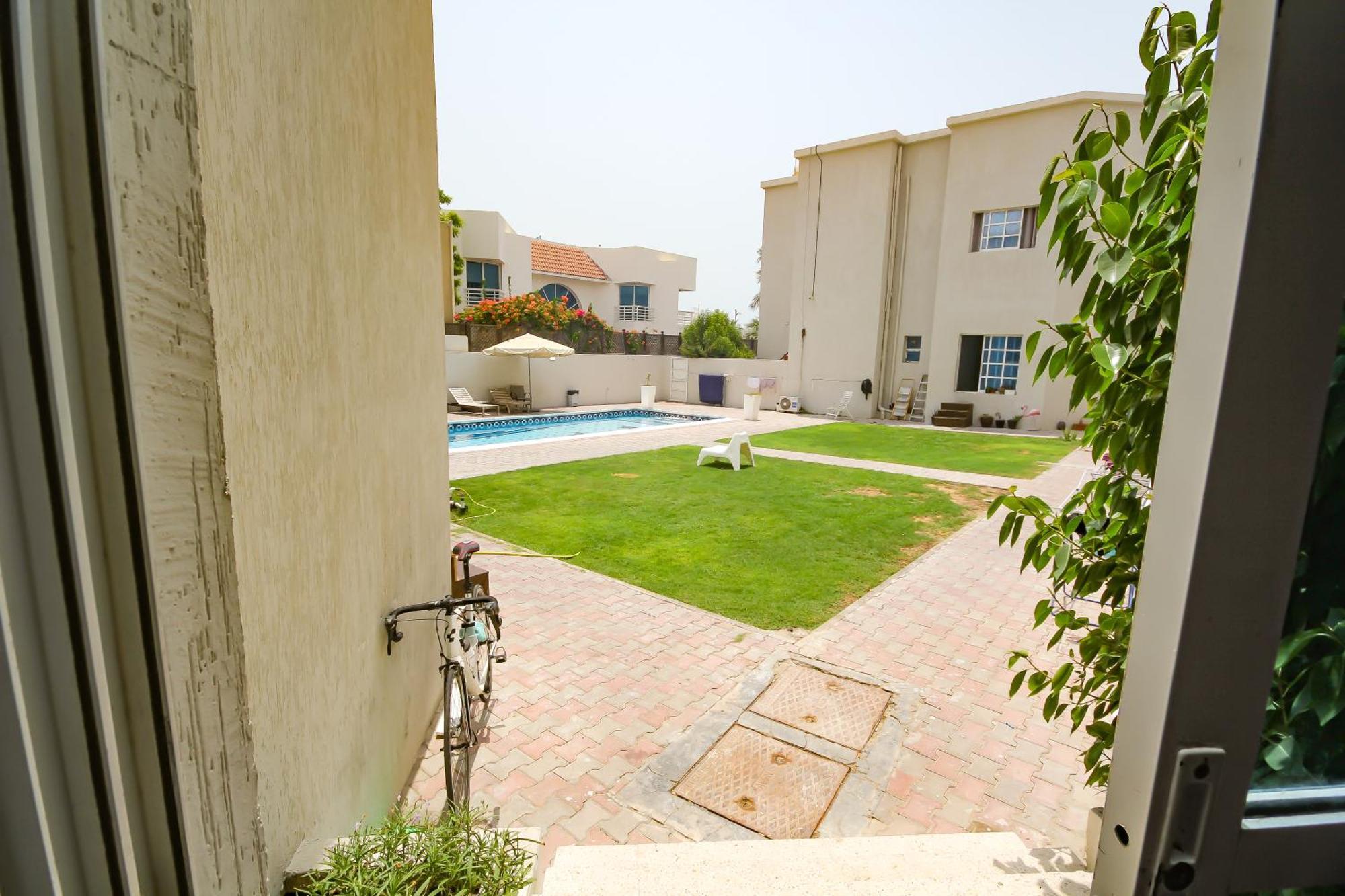 Comfortable Private Rooms In Compound Housing Dubaj Zewnętrze zdjęcie